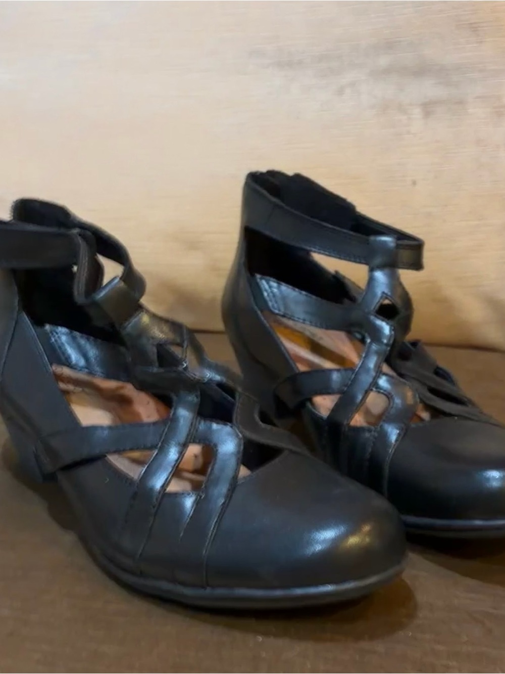 Rockport Black Strappy Women's Heeled Sandals
